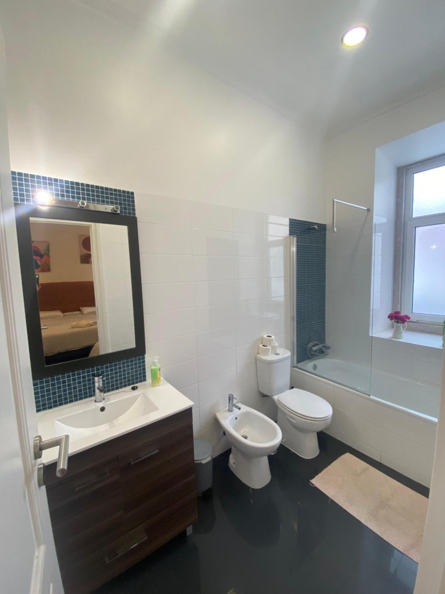 Arroios - Fourth Floor Apartment ลิสบอน ภายนอก รูปภาพ